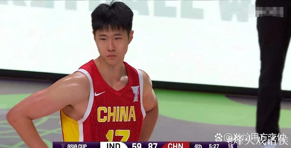 胡明轩、赵嘉义各17分 中国男篮100-69大胜印度